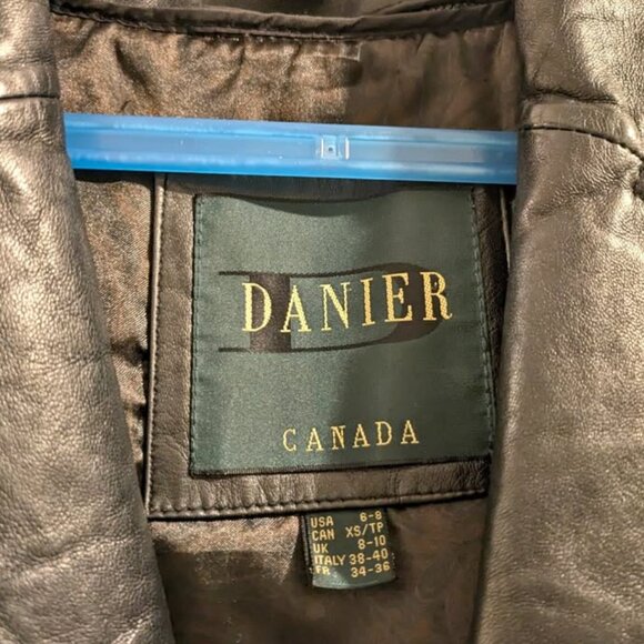 Vintage Women's Danier Leather Jacket - Picture 1 of 3